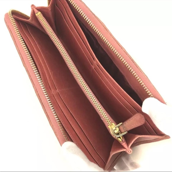 MIU MIU Logo Gather Leather Zip Around Long Wallet - Picture 5 of 8